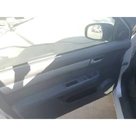 SUZUKI SWIFT BERLINA (MZ) '2007 GL (3-PTAS.) GRIS