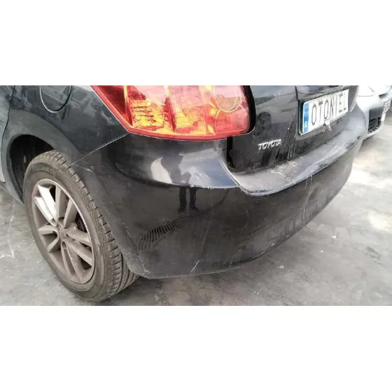 TOYOTA AURIS '2010 ACTIVE NEGRO