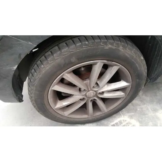 TOYOTA AURIS '2010 ACTIVE NEGRO