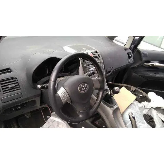 TOYOTA AURIS '2010 ACTIVE NEGRO
