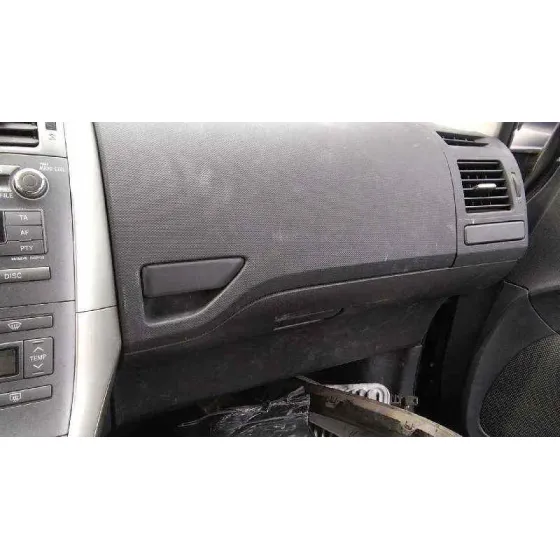 TOYOTA AURIS '2010 ACTIVE NEGRO