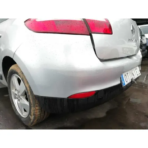 RENAULT MEGANE III BERLINA 5 P '2010 EMOTION GRIS