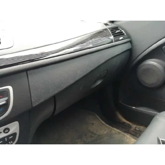 RENAULT MEGANE III BERLINA 5 P '2010 EMOTION GRIS