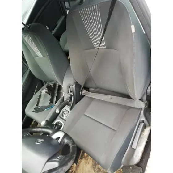 RENAULT MEGANE III BERLINA 5 P '2010 EMOTION GRIS