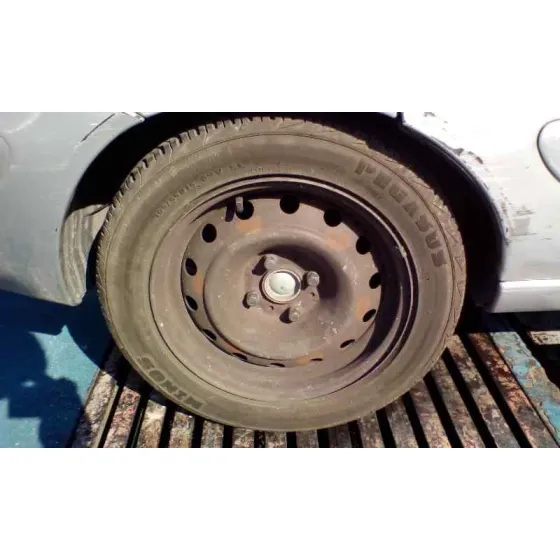 CITROEN XSARA BERLINA '2001 1.9 D SX PLATA