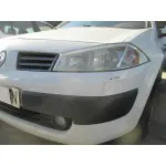RENAULT MEGANE II BERLINA 5P RENAULT MEGANE II BERLINA 5P '2004 CONFORT AUTHENTIQUE BLANCO 2002