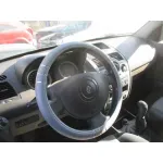 RENAULT MEGANE II BERLINA 5P RENAULT MEGANE II BERLINA 5P '2004 CONFORT AUTHENTIQUE BLANCO 2002