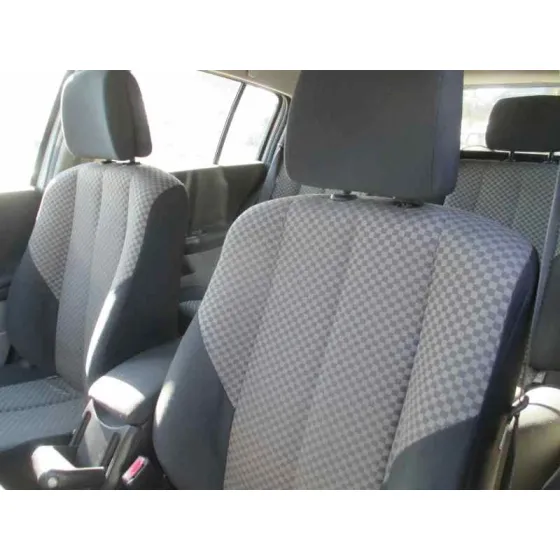RENAULT MEGANE II BERLINA 5P '2004 CONFORT AUTHENTIQUE BLANCO