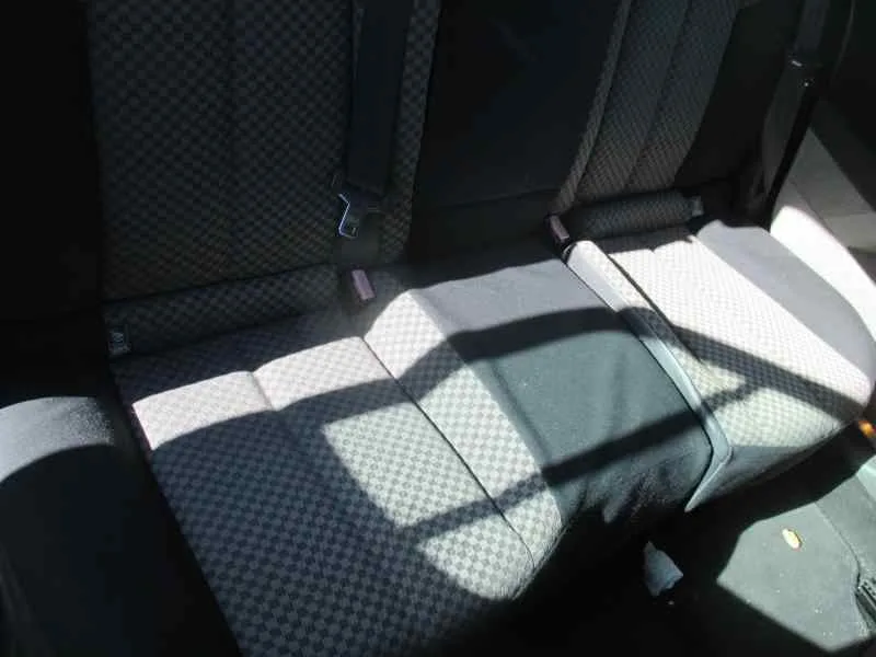 RENAULT MEGANE II BERLINA 5P '2004 CONFORT AUTHENTIQUE BLANCO