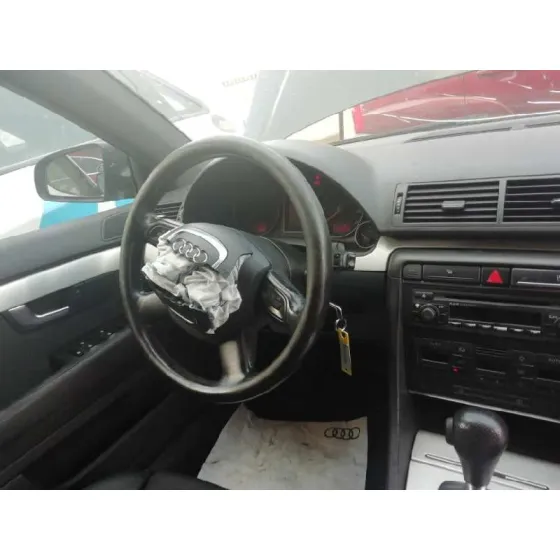 AUDI A4 AVANT (8E) '2005 2.0 TDI NEGRO