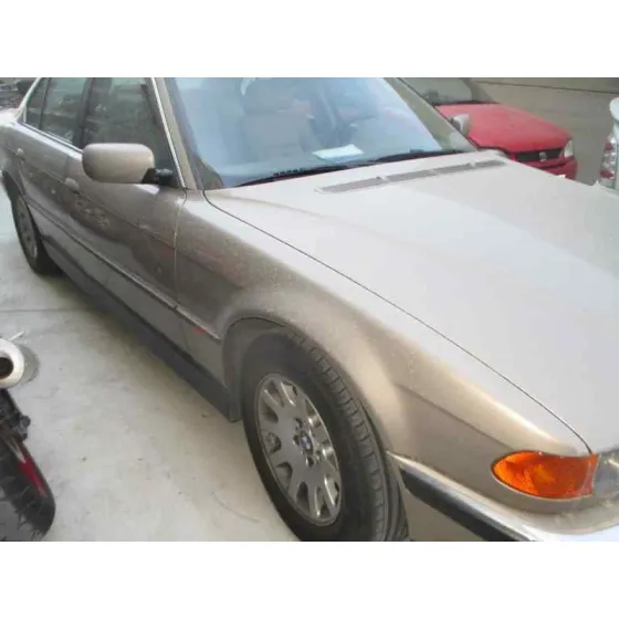 BMW SERIE 7 (E38) '2001 3.0 24V TURBODIESEL CAT CREMA