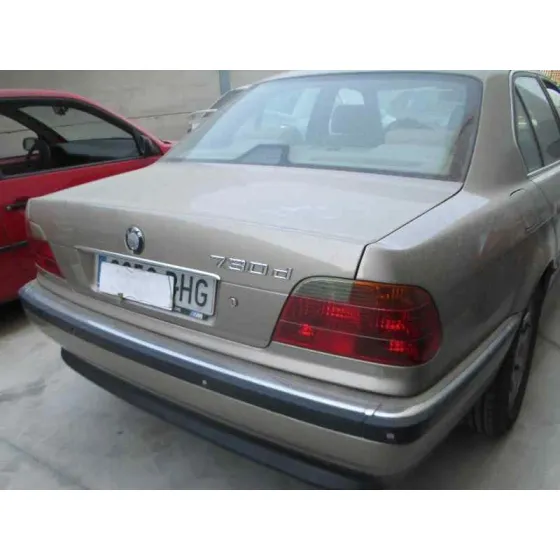 BMW SERIE 7 (E38) '2001 3.0 24V TURBODIESEL CAT CREMA