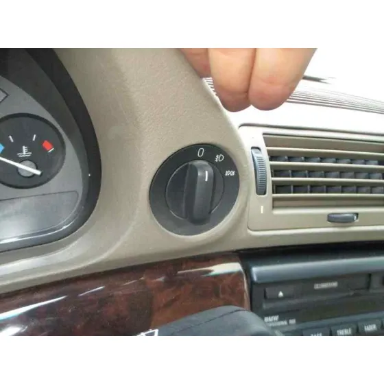 BMW SERIE 7 (E38) '2001 3.0 24V TURBODIESEL CAT CREMA