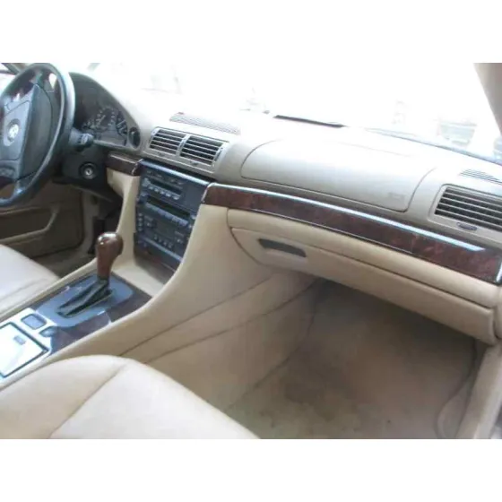 BMW SERIE 7 (E38) '2001 3.0 24V TURBODIESEL CAT CREMA