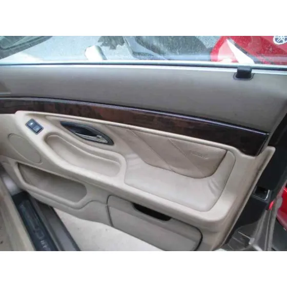 BMW SERIE 7 (E38) '2001 3.0 24V TURBODIESEL CAT CREMA
