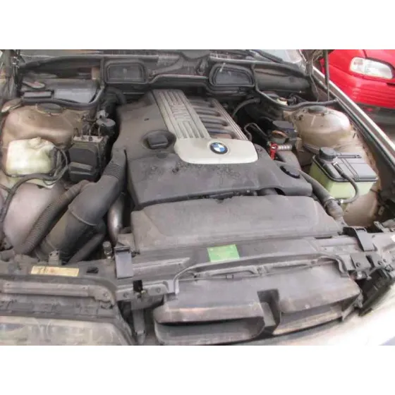 BMW SERIE 7 (E38) '2001 3.0 24V TURBODIESEL CAT CREMA