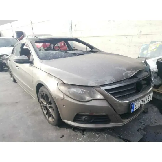 VOLKSWAGEN PASSAT CC (357) '2009 * GRIS