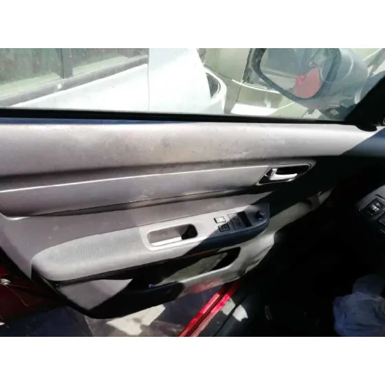 SUZUKI SWIFT BERLINA (MZ) '2008 GL (5-PTAS.) ROJO