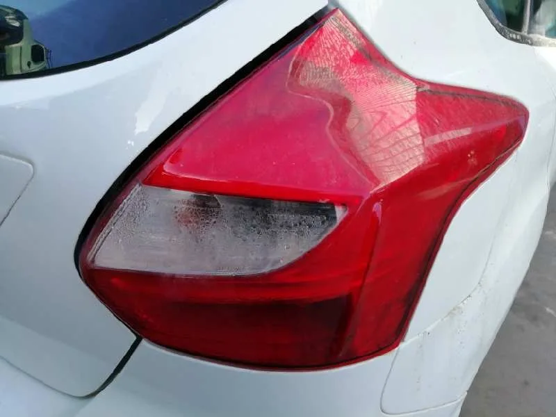 FORD FOCUS LIM. (CB8) FORD FOCUS LIM. (CB8) '2012 TREND BLANCO 2010