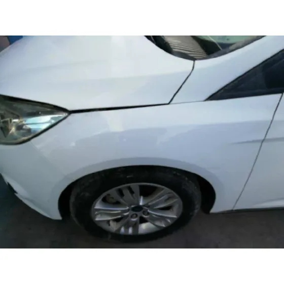 FORD FOCUS LIM. (CB8) '2012 TREND BLANCO