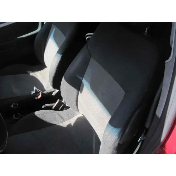 OPEL MERIVA '2005 COSMO ROJO