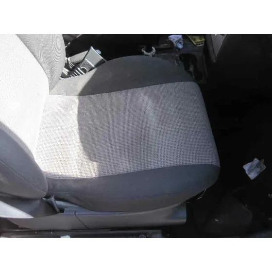 OPEL MERIVA '2005 COSMO ROJO