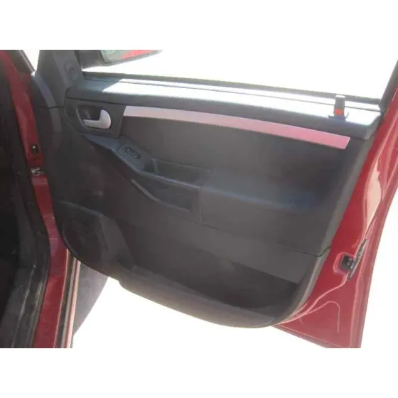 OPEL MERIVA '2005 COSMO ROJO