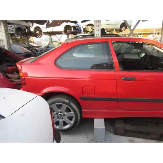 BMW SERIE 3 COMPACTO (E36) '1998 1.9 CAT ROJO
