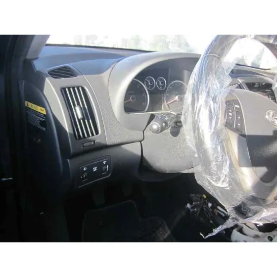 HYUNDAI I30 '2007 CLASSIC GRIS CENIZA