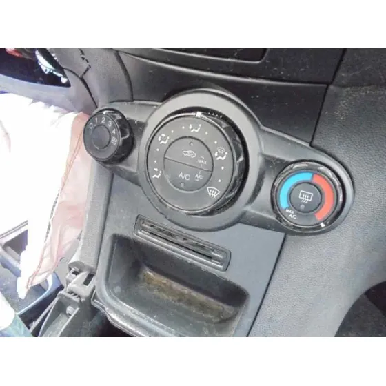 FORD FIESTA (CCN) '2015 BLACK EDITION NEGRO