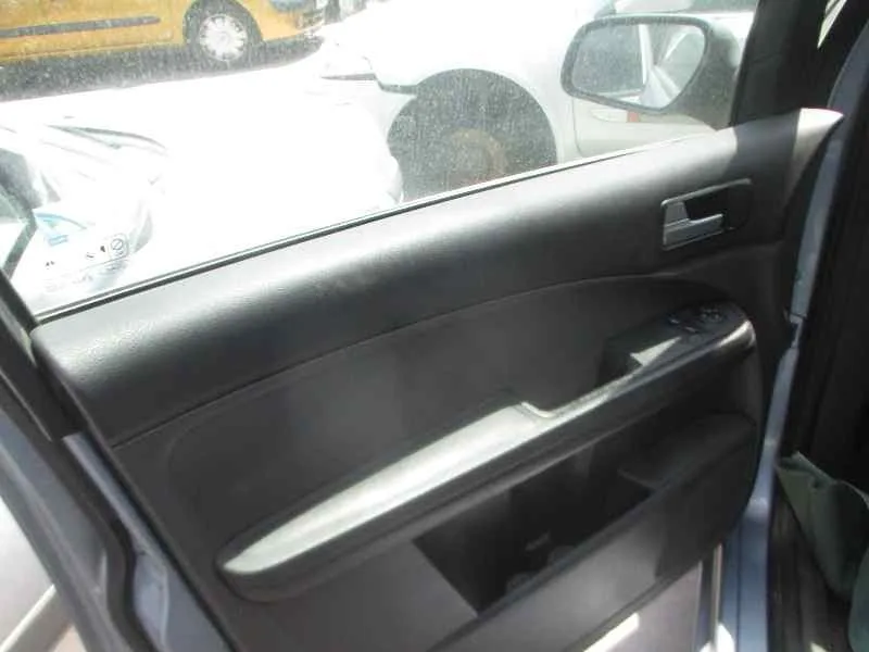 FORD FOCUS C-MAX (CAP) FORD FOCUS C-MAX (CAP) '2005 AMBIENTE (D) GRIS 2003