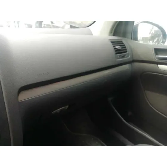 VOLKSWAGEN GOLF V BERLINA (1K1) '2004 CONCEPTLINE (E) NEGRO
