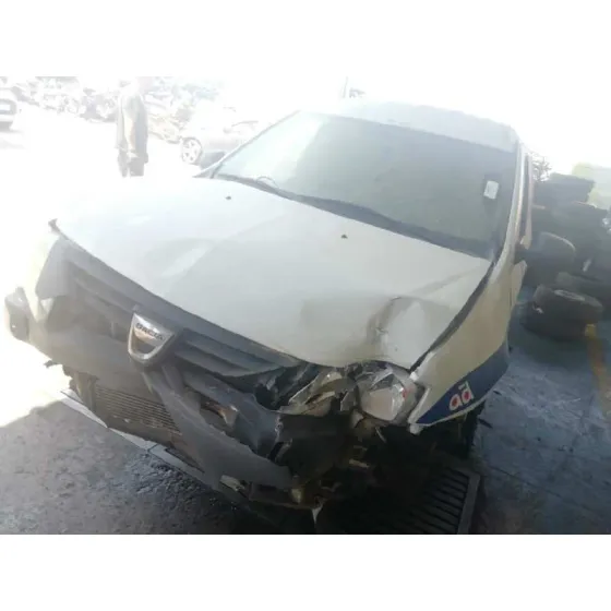 DACIA LOGAN '2010 AMBIANCE BLANCO