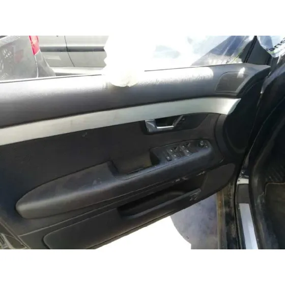 AUDI A4 AVANT (8E) '2005 2.0 TDI NEGRO