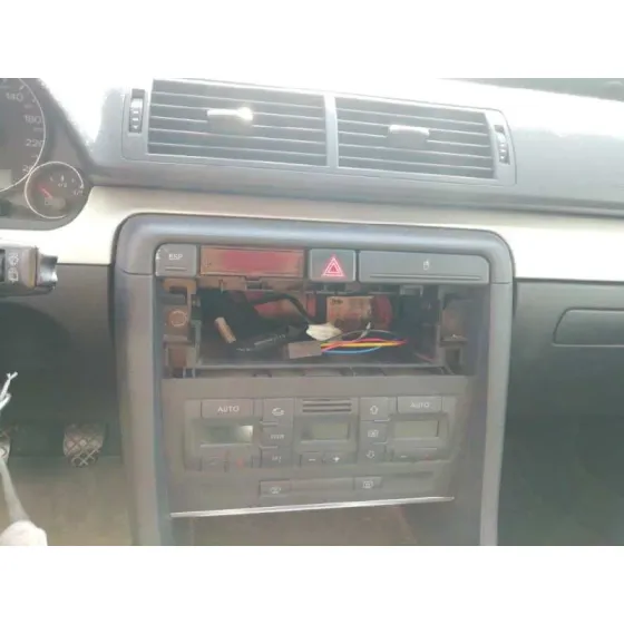 AUDI A4 AVANT (8E) '2005 2.0 TDI NEGRO
