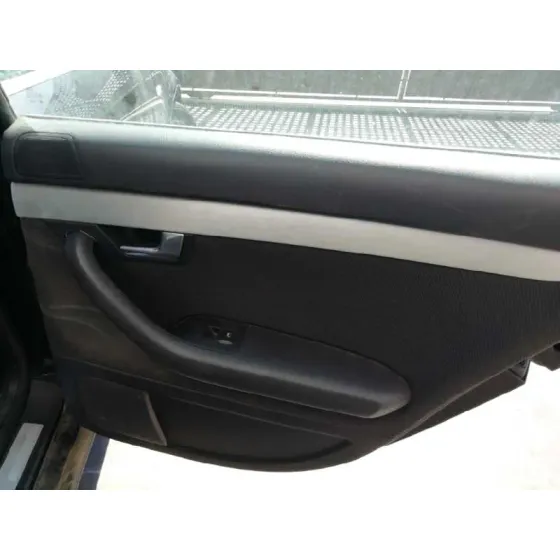 AUDI A4 AVANT (8E) '2005 2.0 TDI NEGRO