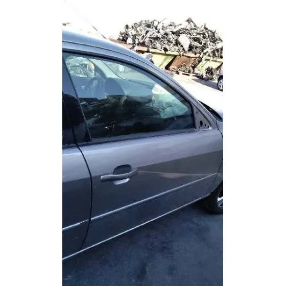 FORD MONDEO BERLINA (GE) '2003 AMBIENTE (06.2003->) (D) MARRON