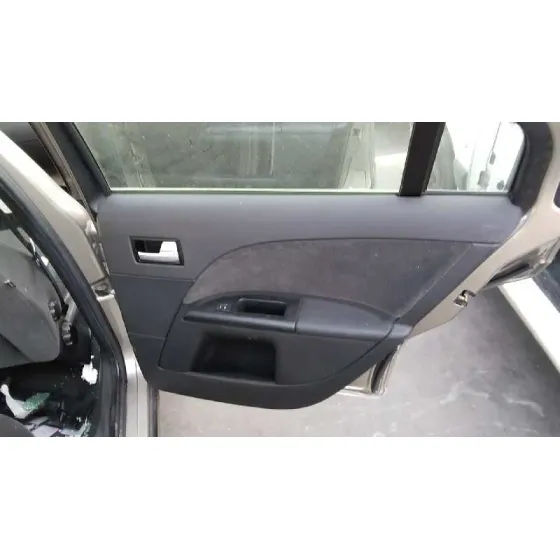 FORD MONDEO BERLINA (GE) '2003 AMBIENTE (06.2003->) (D) MARRON
