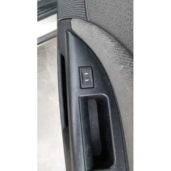 FORD MONDEO BERLINA (GE) '2003 AMBIENTE (06.2003->) (D) MARRON