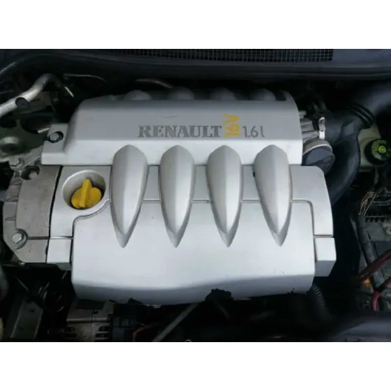 RENAULT MEGANE II CLASSIC BERLINA '2006 1.6 16V CHAMPANG