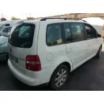 VOLKSWAGEN TOURAN (1T1) VOLKSWAGEN TOURAN (1T1) '2005 ADVANCE BLANCO 2004