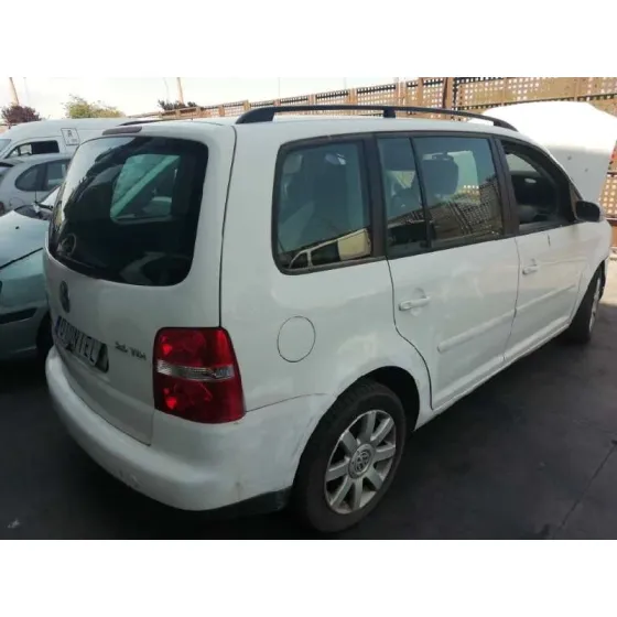 VOLKSWAGEN TOURAN (1T1) '2005 ADVANCE BLANCO