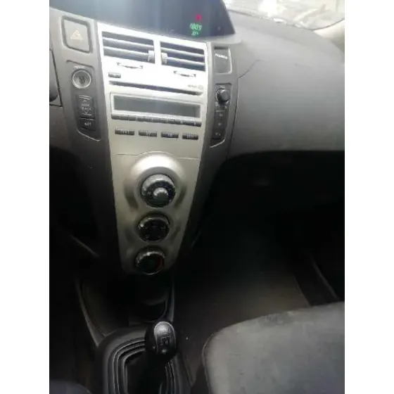 TOYOTA YARIS (KSP9/SCP9/NLP9) '2007 1.3 CAT GRIS