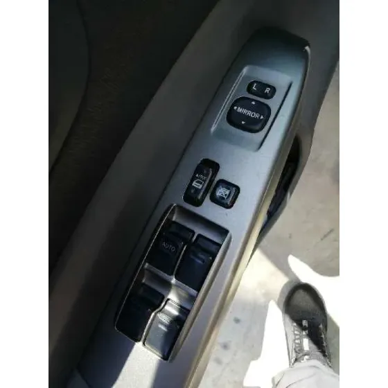 TOYOTA PRIUS (NHW20) '2007 1.5 CAT GRIS