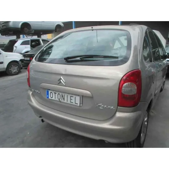 CITROEN XSARA PICASSO '2002 1.8 16V GRIS