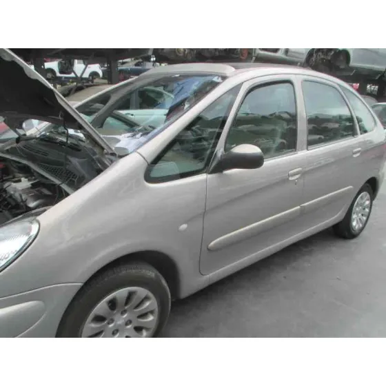 CITROEN XSARA PICASSO '2002 1.8 16V GRIS