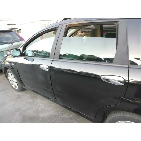 FIAT CROMA (194) '2006 1.9 16V MULTIJET DYNAMIC (12.2007->) NEGRO