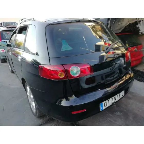 FIAT CROMA (194) '2006 1.9 16V MULTIJET DYNAMIC (12.2007->) NEGRO