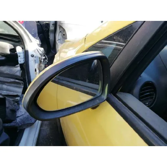 OPEL CORSA D '2009 COSMO AMARILLO