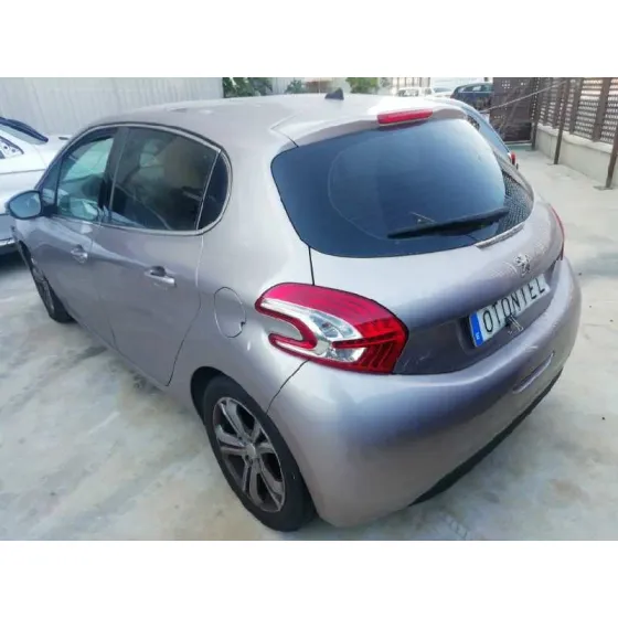 PEUGEOT 208 '2012 ALLURE PLATA